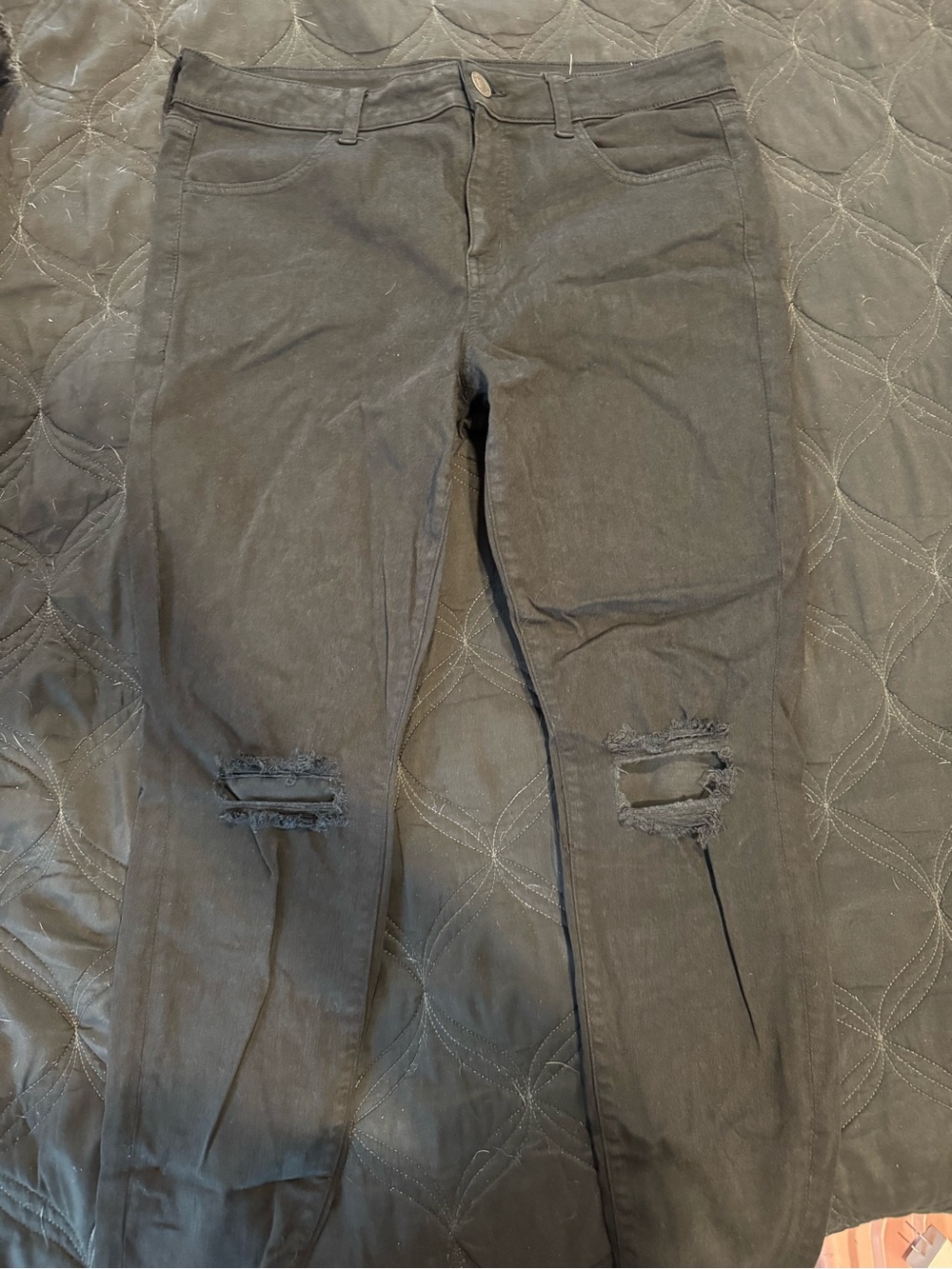 American Eagle Outfitters Black Ripped Jeggings